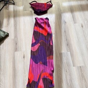 PrettyLittleThing Multicolor Abstract Maxi Skirt Set